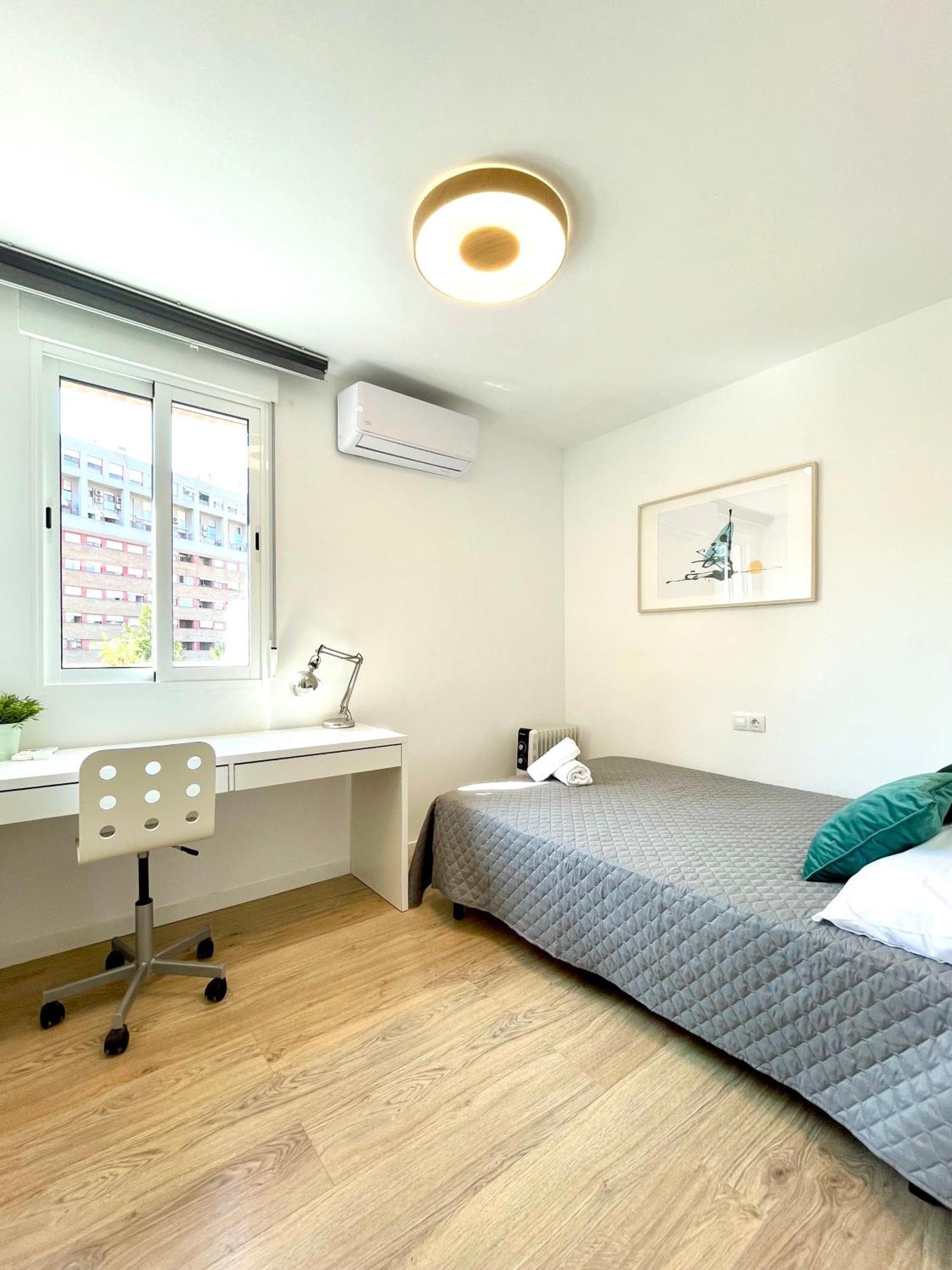Spacious, Sunny Flat By City Of Arts & Sciences Valencia Exterior foto