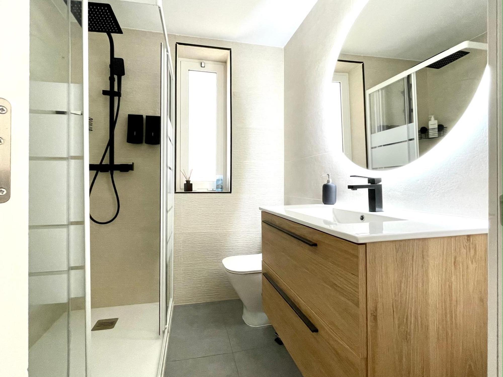 Spacious, Sunny Flat By City Of Arts & Sciences Valencia Exterior foto