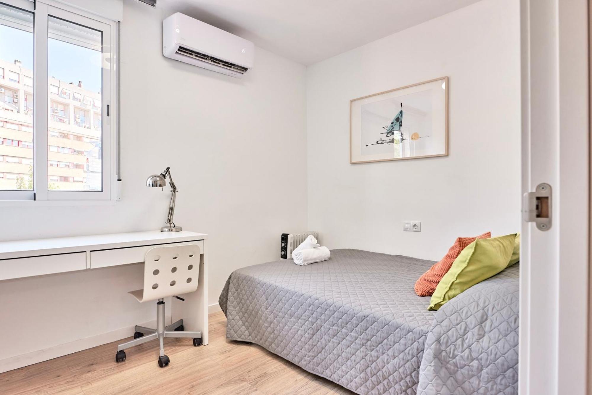 Spacious, Sunny Flat By City Of Arts & Sciences Valencia Exterior foto