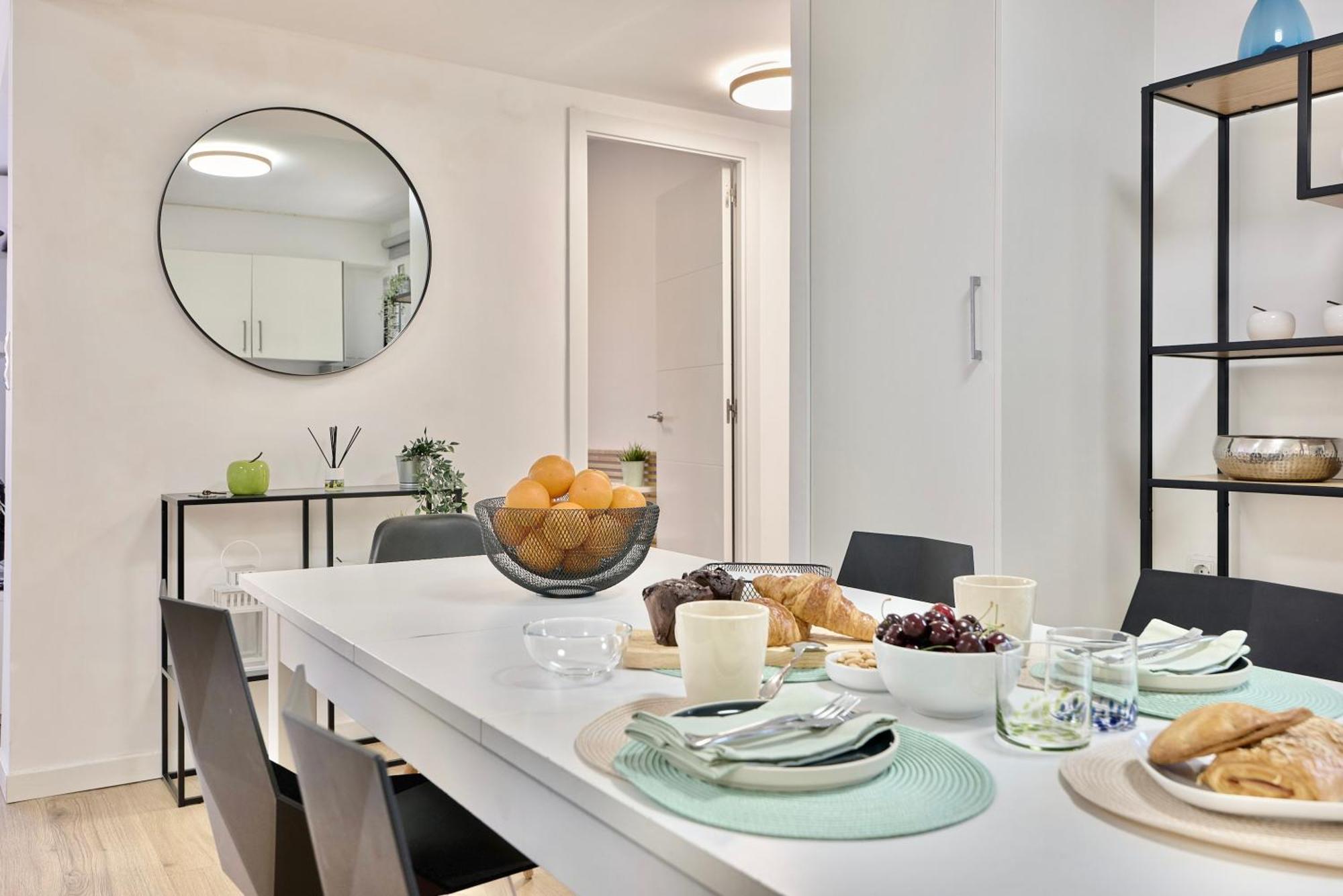 Spacious, Sunny Flat By City Of Arts & Sciences Valencia Exterior foto